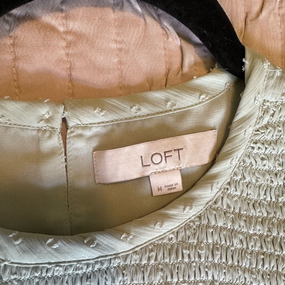 LOFT Light Green Ruffle Blouse - Picture 3 of 5